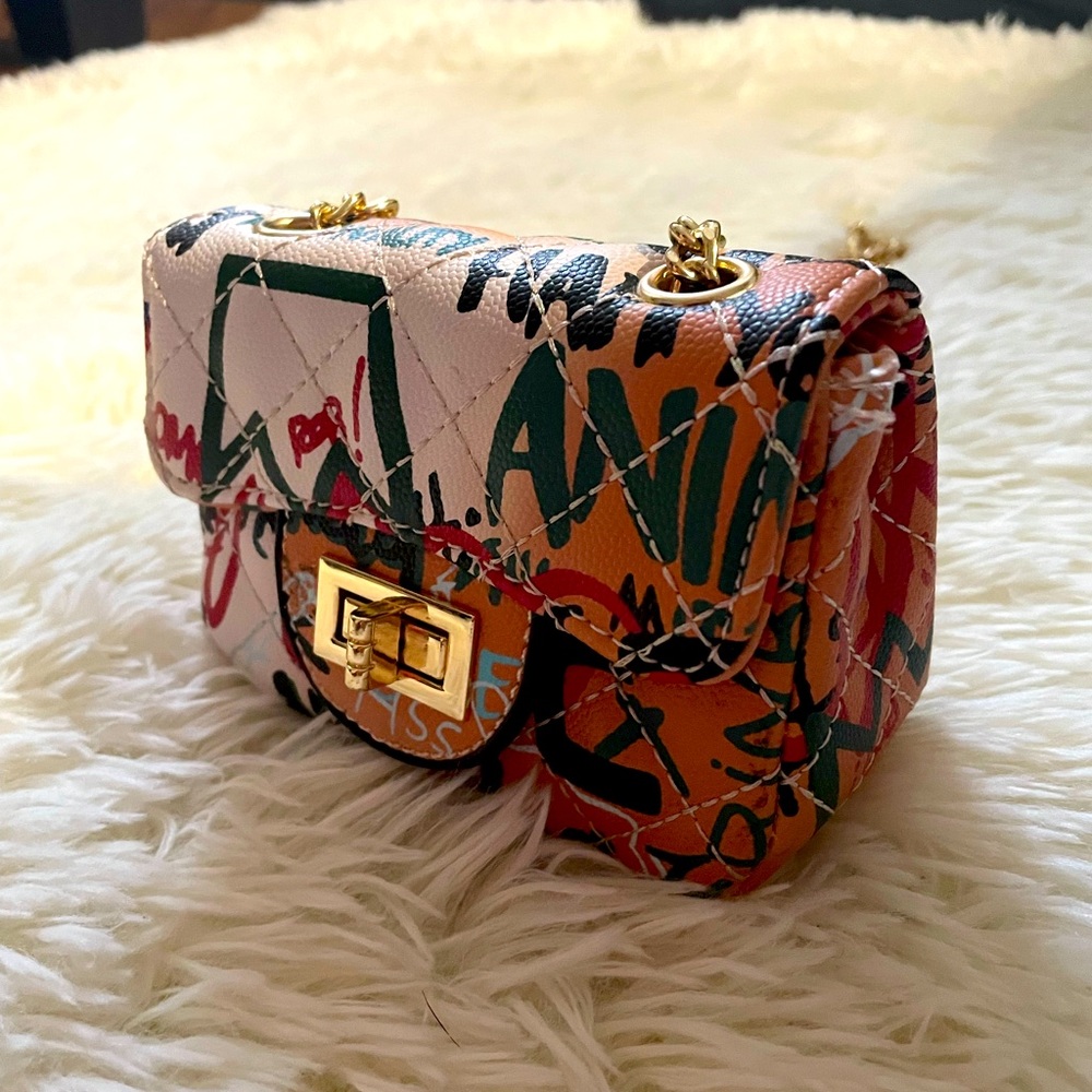 Mini Graffiti Bag!